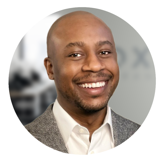 BOXX Insurance - Employee Headshot_Jonathan Weekes Circle 680x670